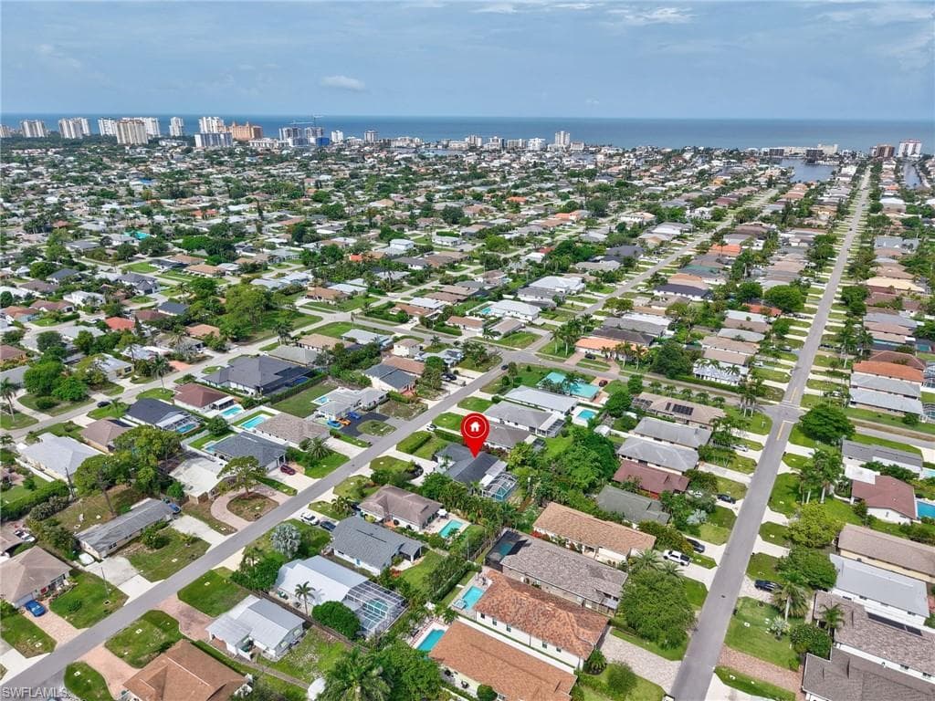717 105th Ave N, Naples, FL 34108-45