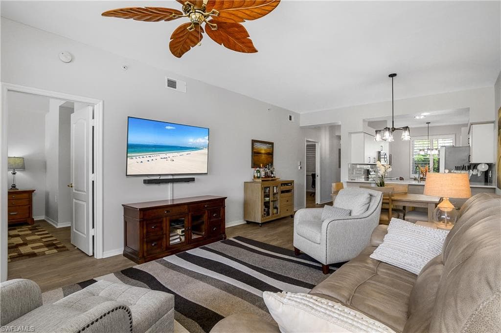 3760 Sawgrass Way 3514, Naples, FL 34112-2
