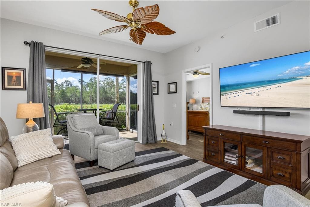 3760 Sawgrass Way 3514, Naples, FL 34112-3