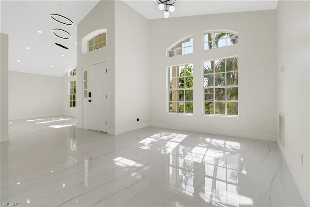 4520 22nd Ave, Cape Coral, FL 33914-4