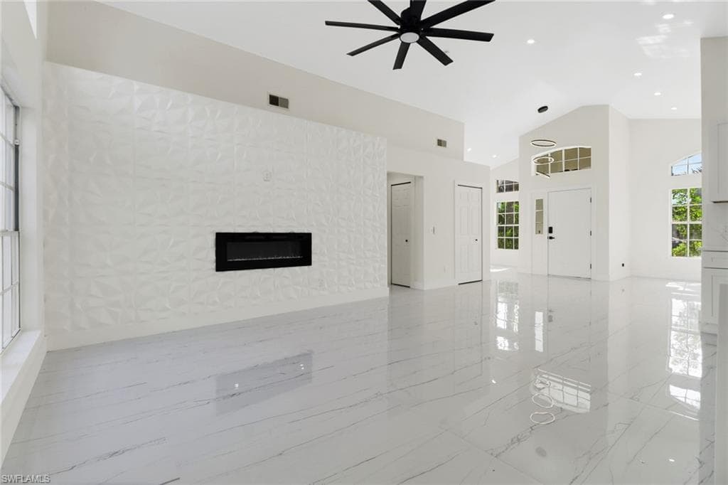 4520 22nd Ave, Cape Coral, FL 33914-7