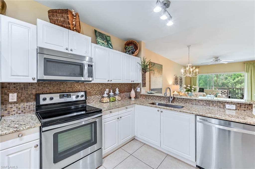 9175 Celeste Dr 308, Naples, FL 34113-12