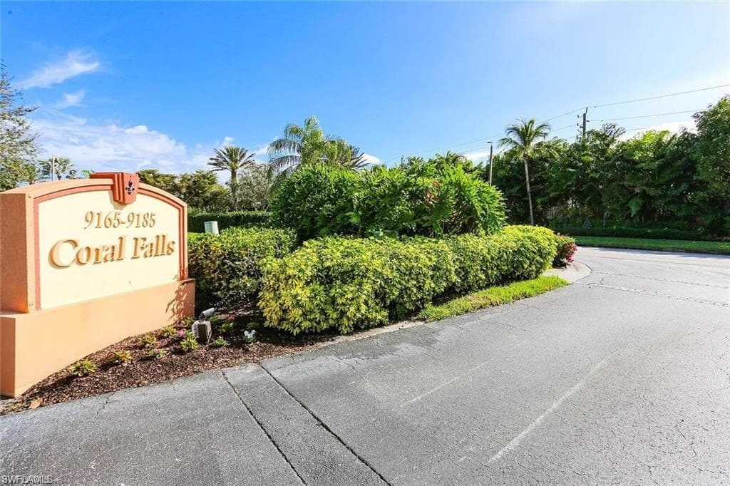 9175 Celeste Dr 308, Naples, FL 34113-36