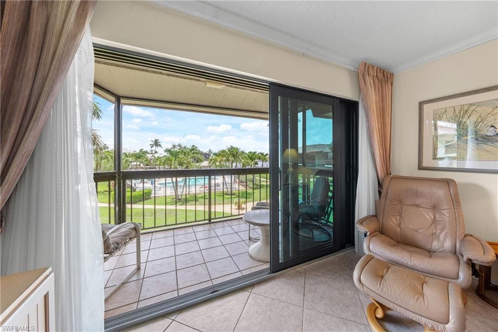 519 Seaview Ct N4, Marco Island, FL 34145-22