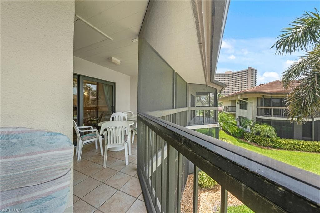 519 Seaview Ct N4, Marco Island, FL 34145-24