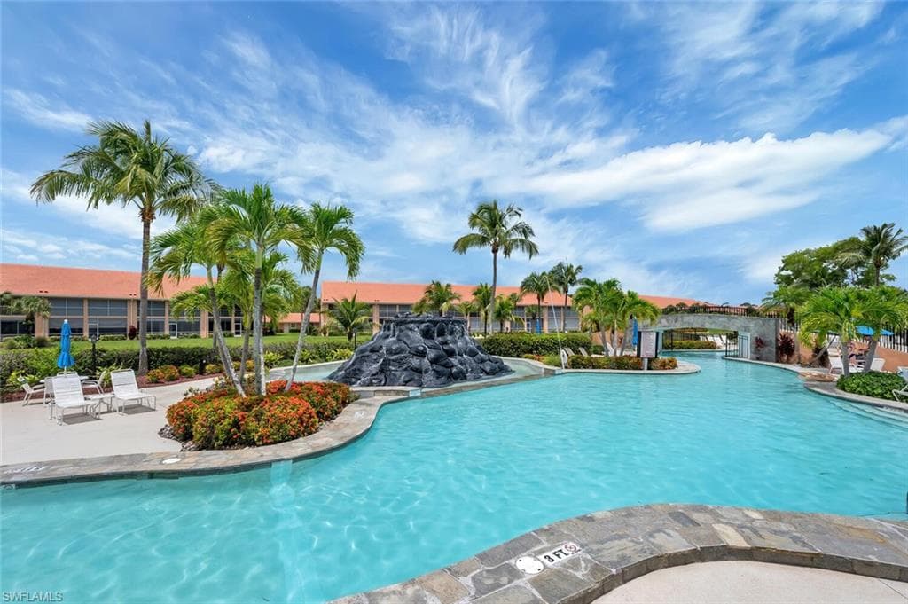 6720 Beach Resort Dr 10, Naples, FL 34114-31