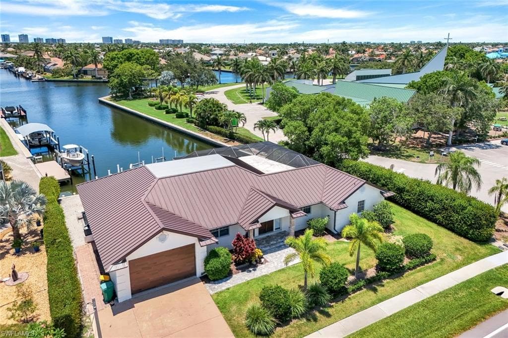 400 Barfield Dr, Marco Island, FL 34145-5