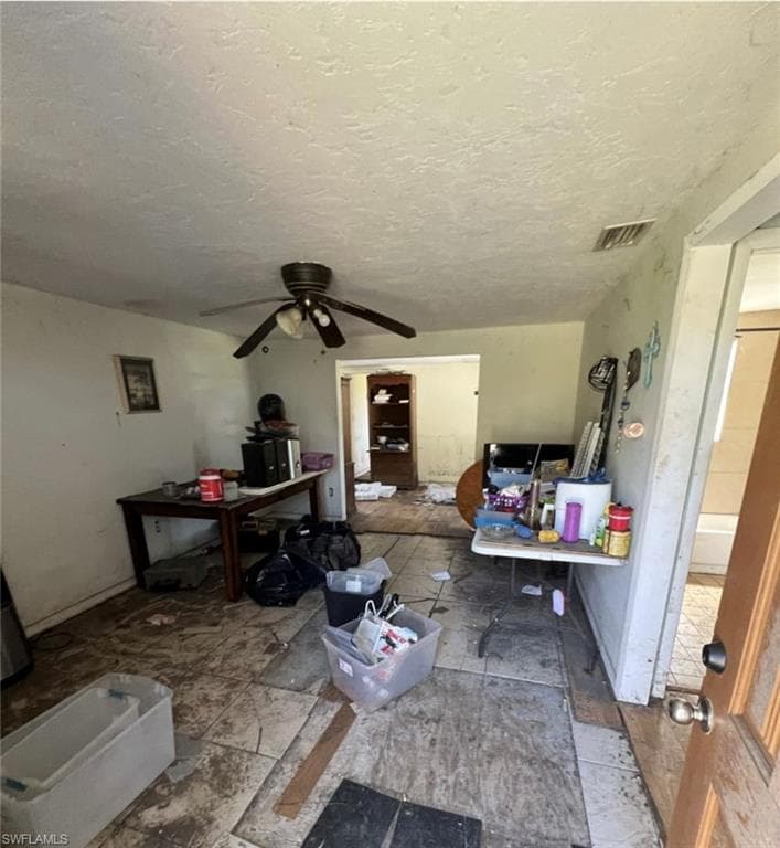 2027 Mark Ave, Punta Gorda, FL 33950-9