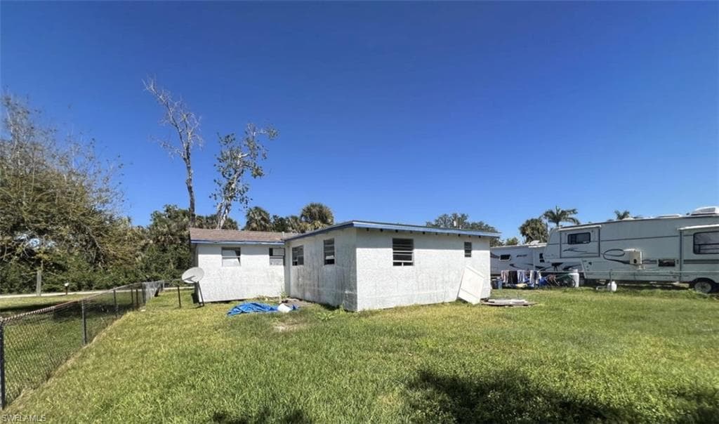 2027 Mark Ave, Punta Gorda, FL 33950-3