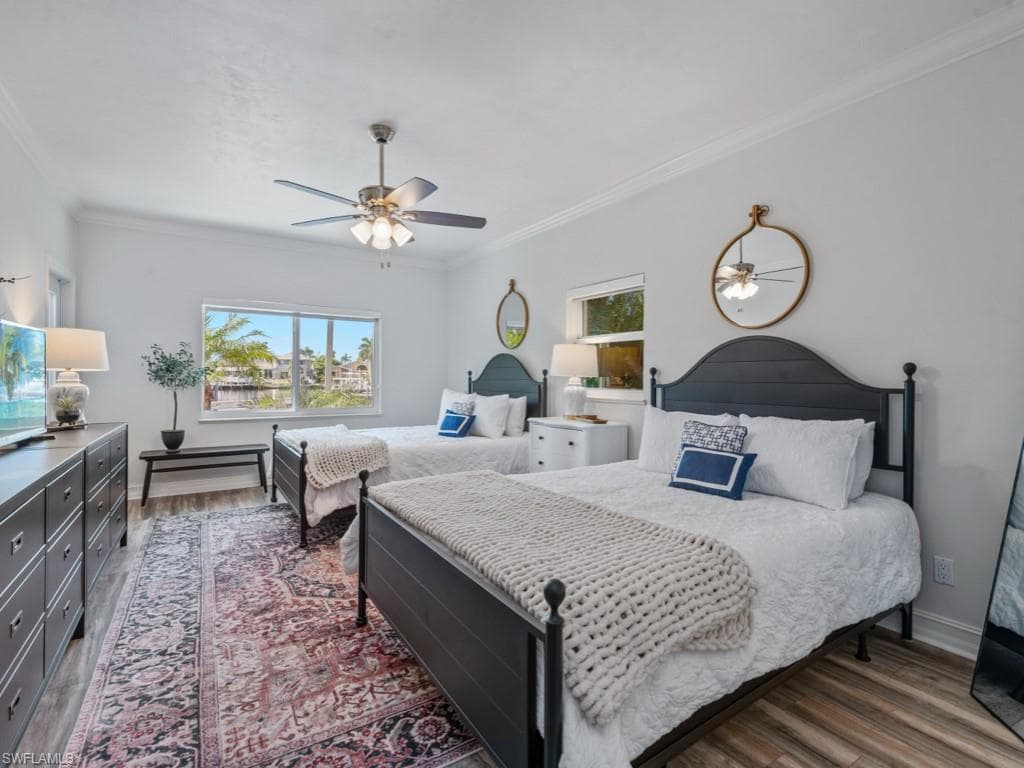 190 Geranium Ct, Marco Island, FL 34145-20
