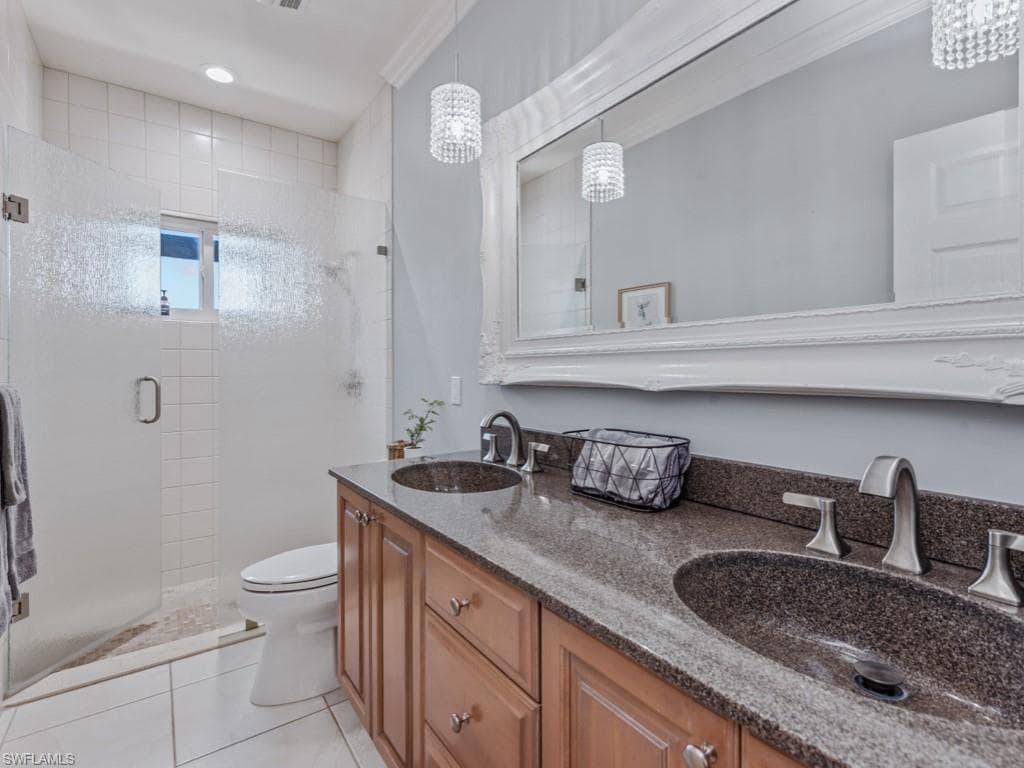 190 Geranium Ct, Marco Island, FL 34145-22