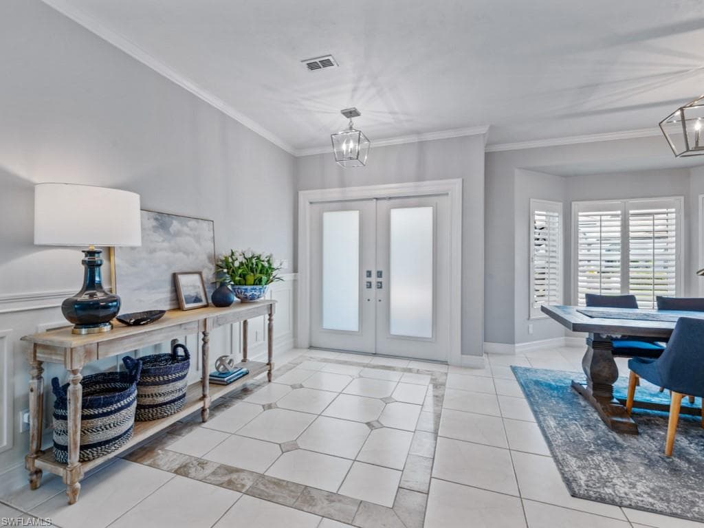 190 Geranium Ct, Marco Island, FL 34145-4