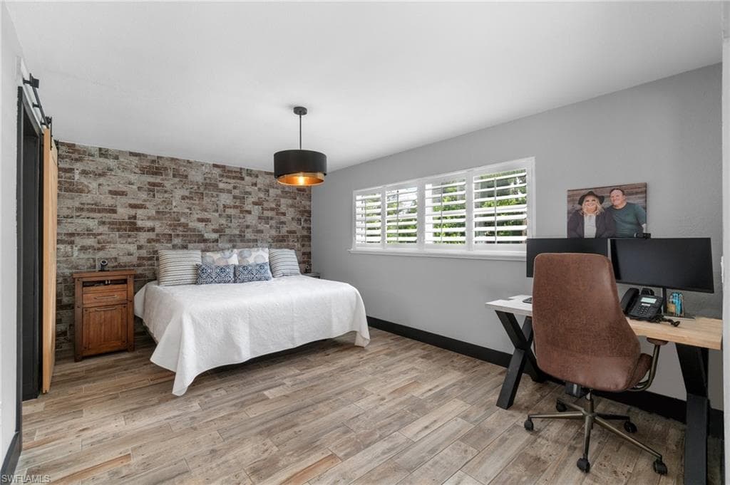 544 Bayside Dr, Fort Myers, FL 33919-29