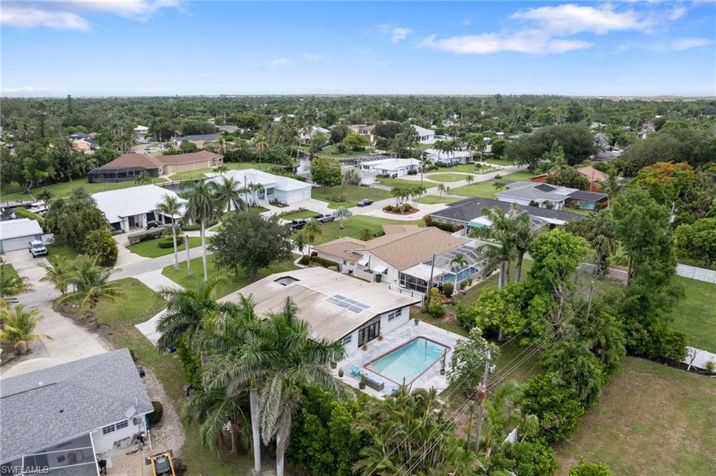 544 Bayside Dr, Fort Myers, FL 33919-49