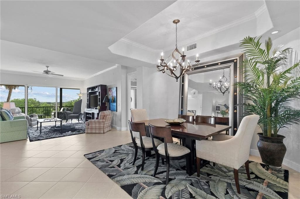 570 El Camino Real 2303, Naples, FL 34119-9