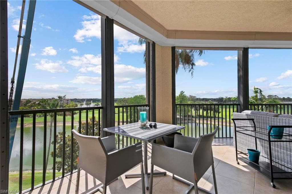570 El Camino Real 2303, Naples, FL 34119-22
