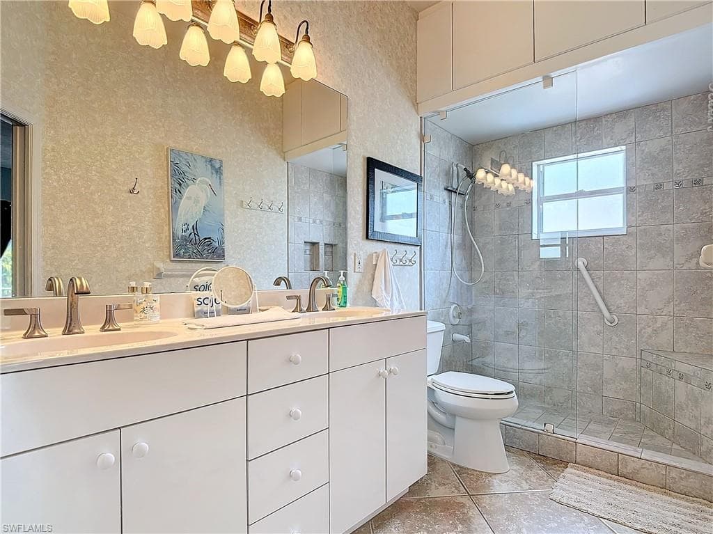 2389 Cherimoya Ln, St. James City, FL 33956-20