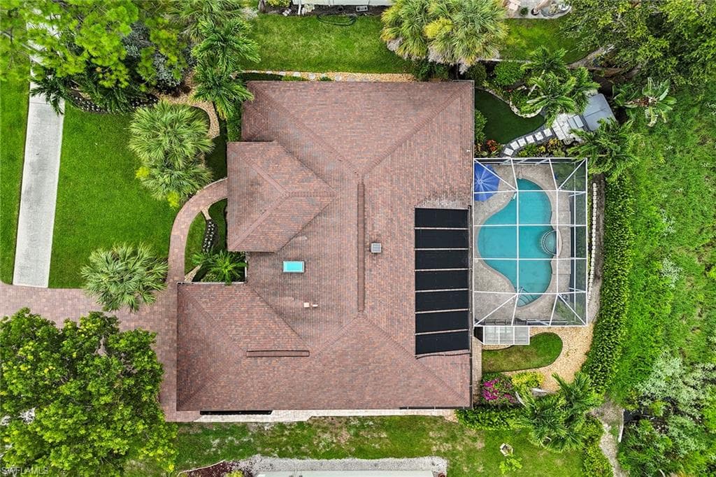2322 River Reach Dr, Naples, FL 34104-35