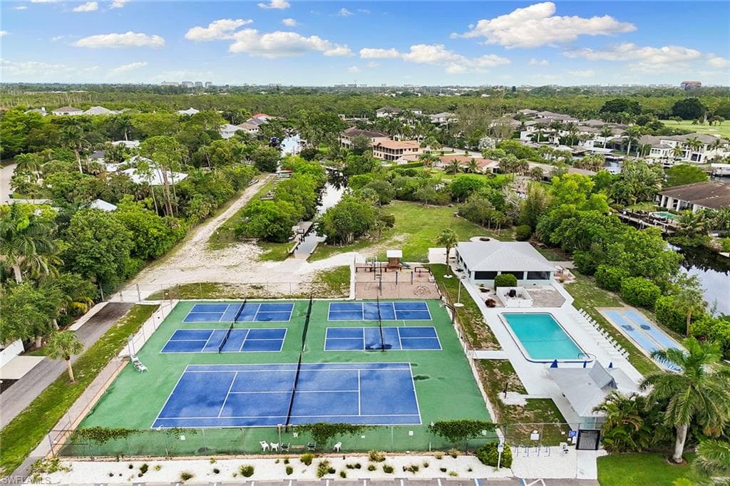 2322 River Reach Dr, Naples, FL 34104-38