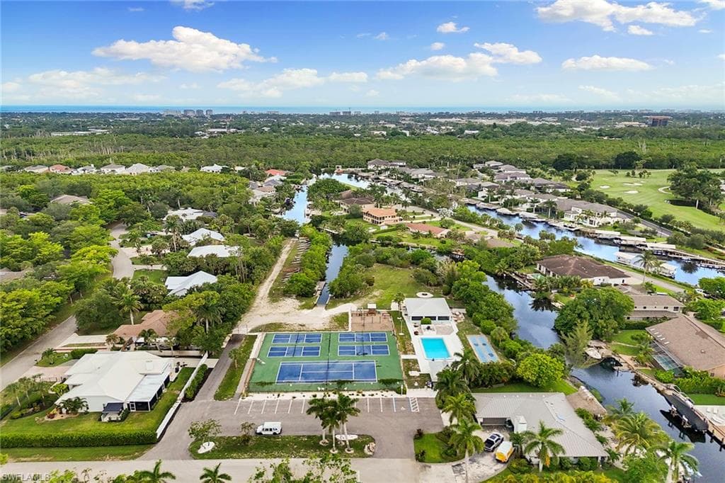 2322 River Reach Dr, Naples, FL 34104-39