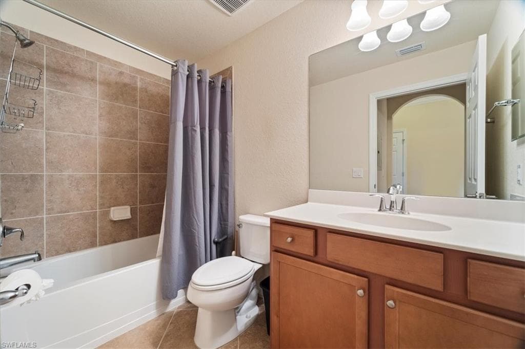 9830 Giaveno Cir 1622, Naples, FL 34113-15