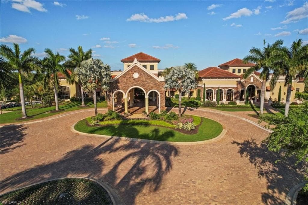 9830 Giaveno Cir 1622, Naples, FL 34113-27