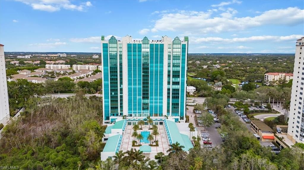 7515 Pelican Bay Blvd 8a, Naples, FL 34108-29