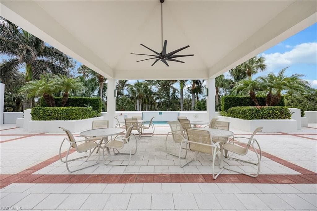 7515 Pelican Bay Blvd 8a, Naples, FL 34108-43