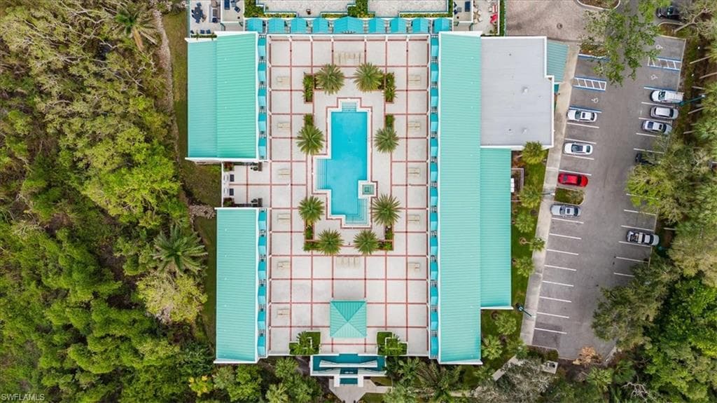 7515 Pelican Bay Blvd 8a, Naples, FL 34108-45