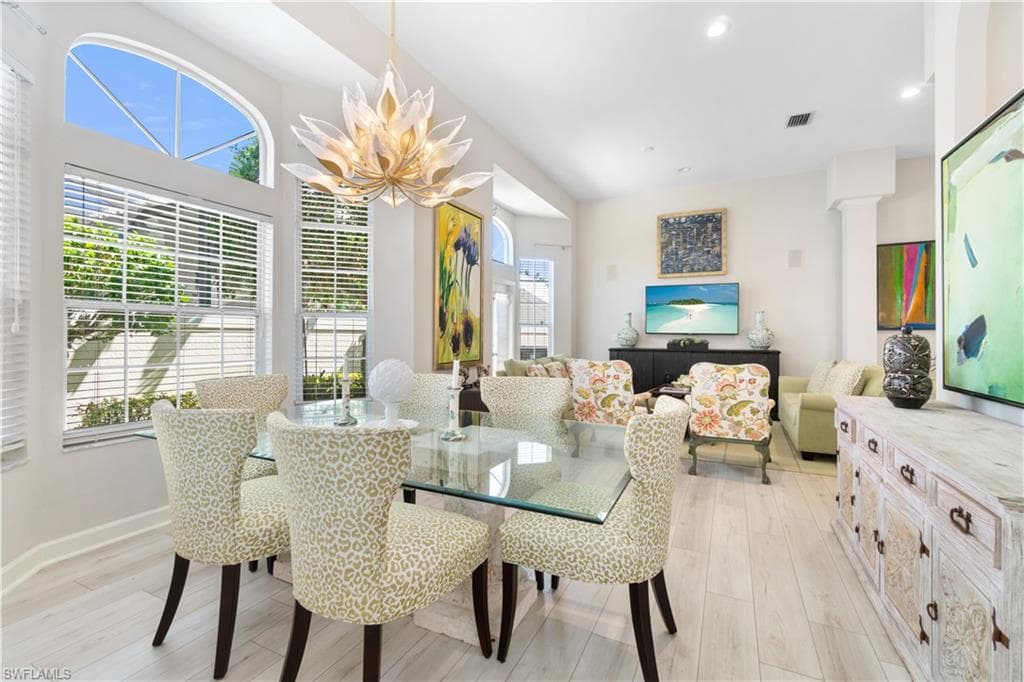 15259 Devon Green Ln, Naples, FL 34110-9