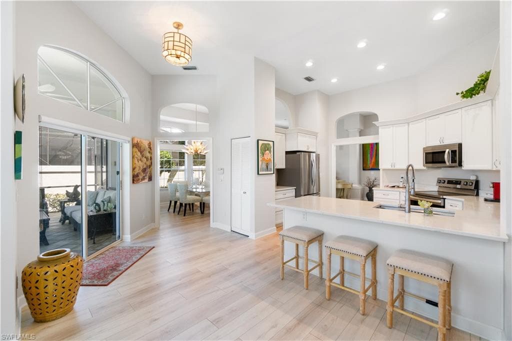 15259 Devon Green Ln, Naples, FL 34110-10