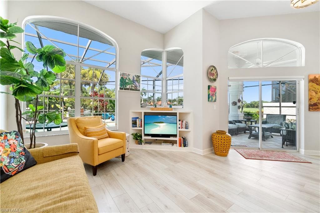 15259 Devon Green Ln, Naples, FL 34110-12