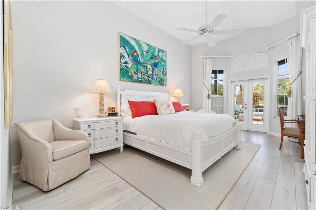 15259 Devon Green Ln, Naples, FL 34110-15