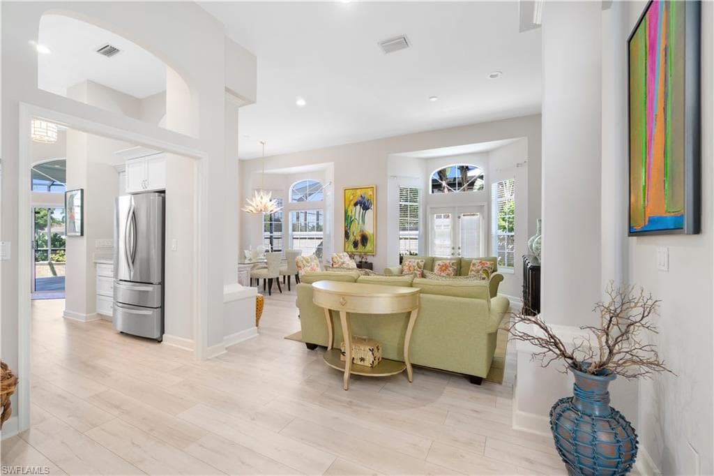 15259 Devon Green Ln, Naples, FL 34110-7