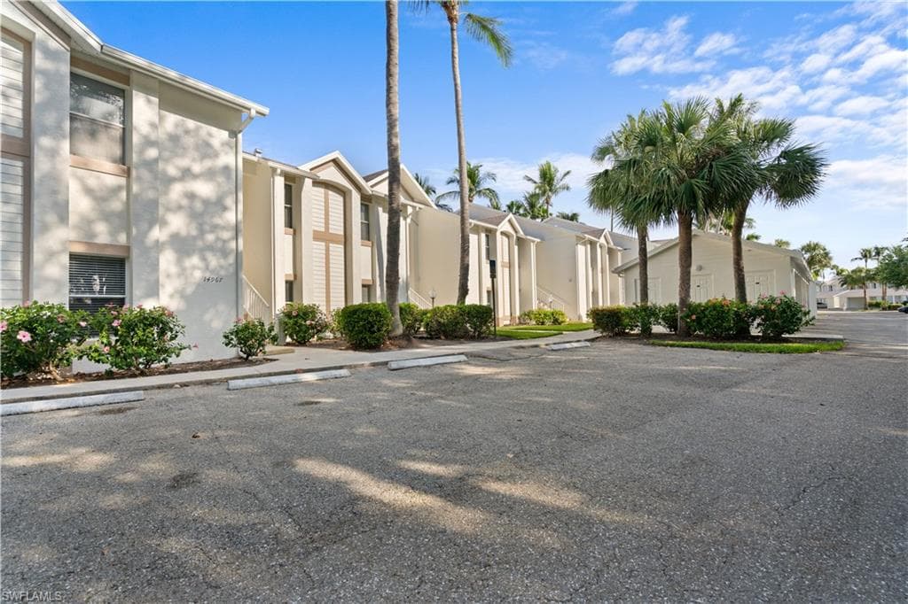 14967 Rivers Edge Ct 204, Fort Myers, FL 33908-18