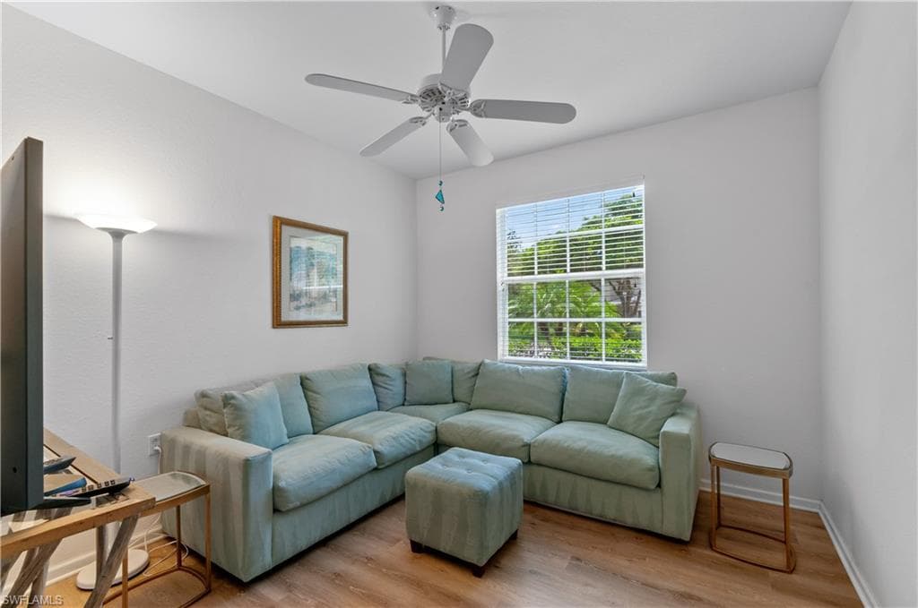 7120 Timberland Cir 101, Naples, FL 34109-11