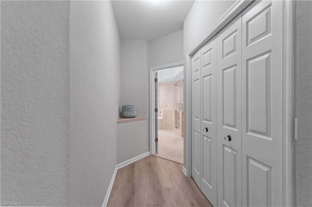 7120 Timberland Cir 101, Naples, FL 34109-19