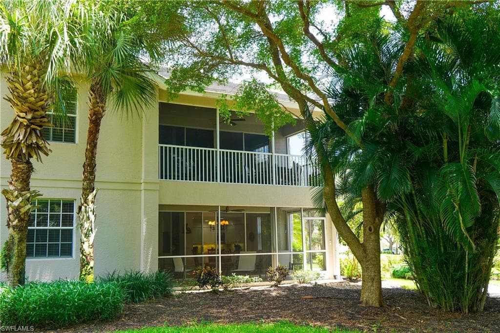 7120 Timberland Cir 101, Naples, FL 34109-31