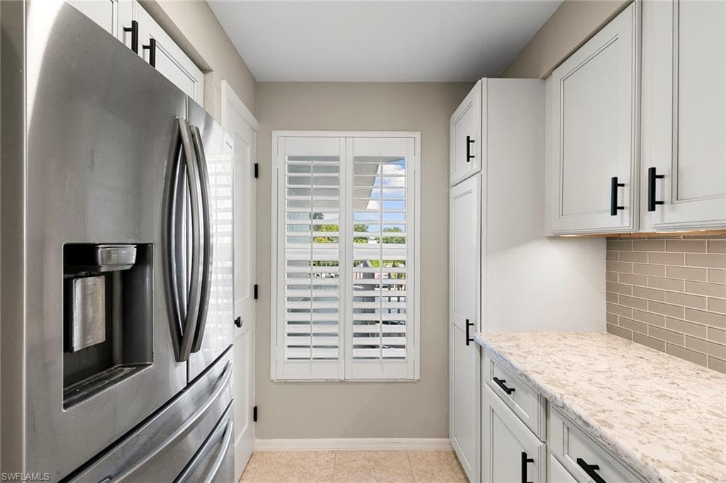 991 Barfield Dr 204, Marco Island, FL 34145-13