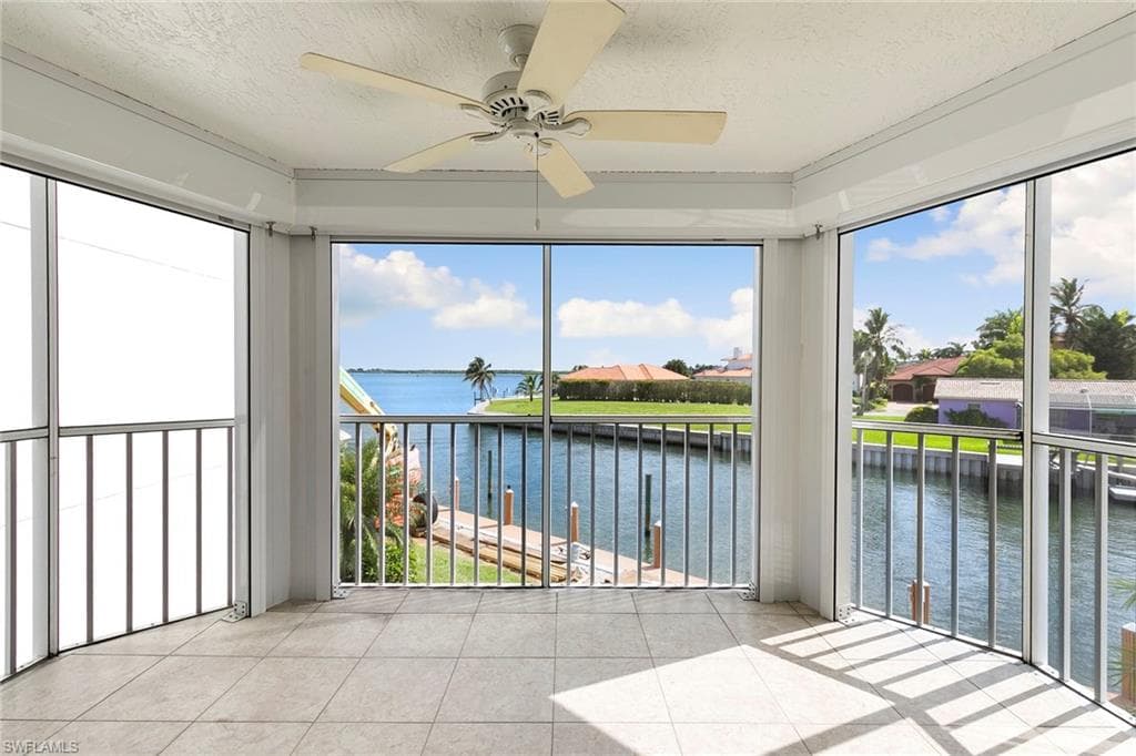 991 Barfield Dr 204, Marco Island, FL 34145-3