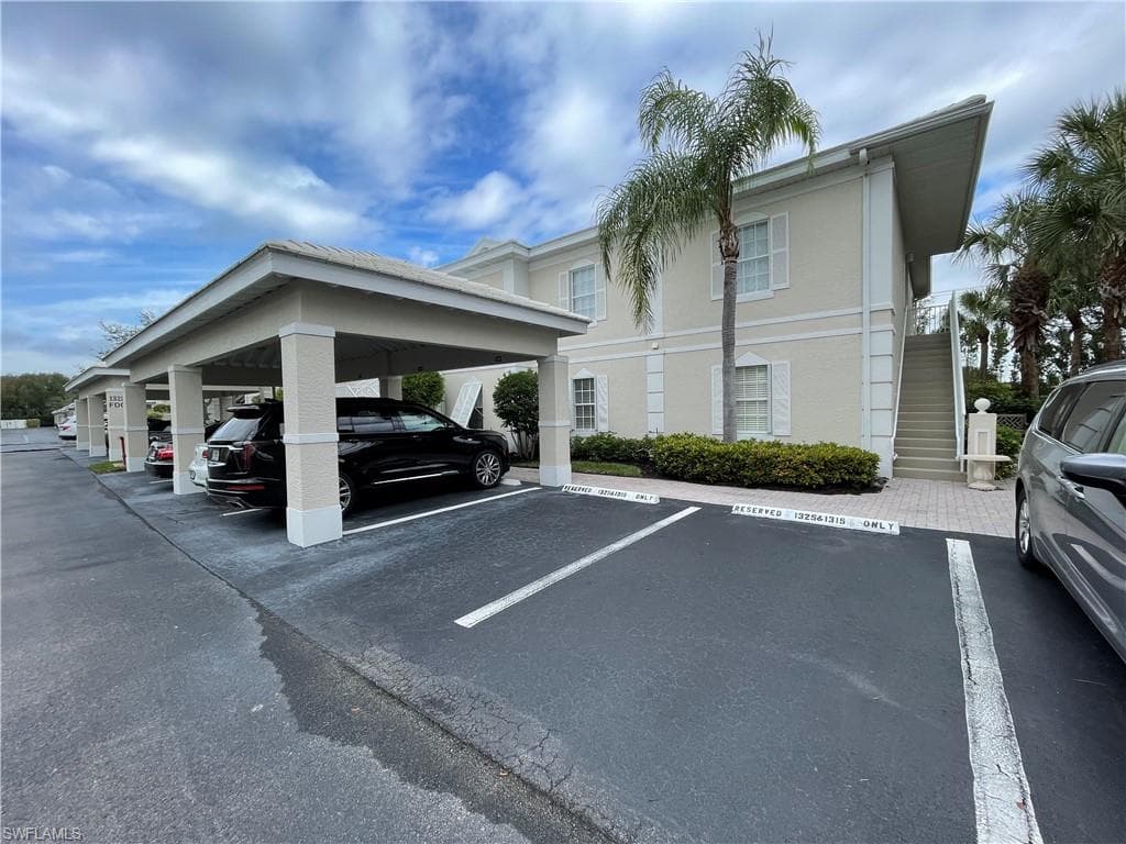 1325 Sweetwater Cv 204, Naples, FL 34110-2