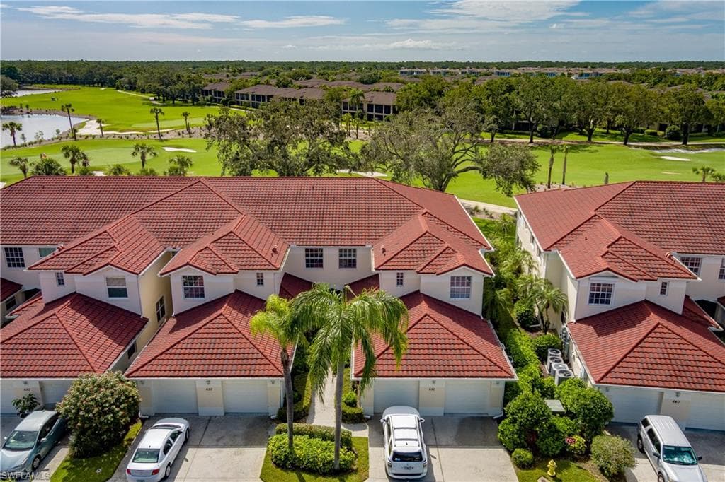 650 Lalique Cir 308, Naples, FL 34119-41