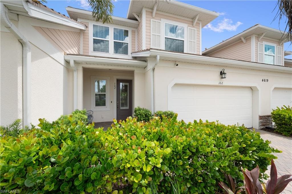 4619 Arboretum Cir 102, Naples, FL 34112-9