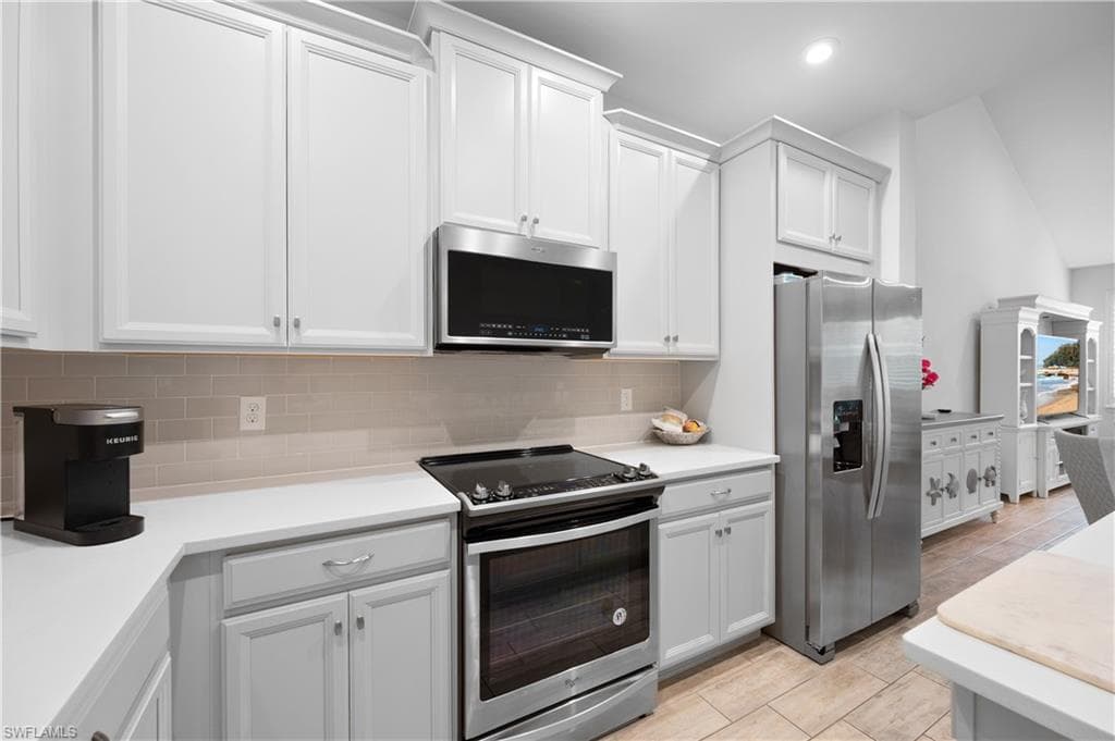 4619 Arboretum Cir 102, Naples, FL 34112-23