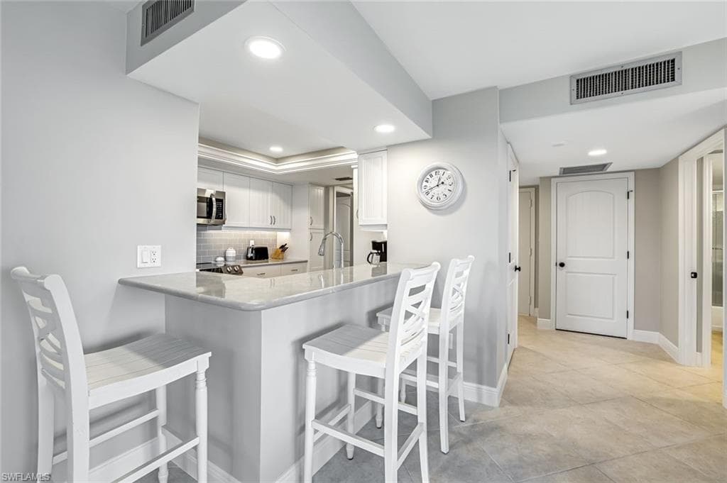 300 Collier Blvd 303, Marco Island, FL 34145-10