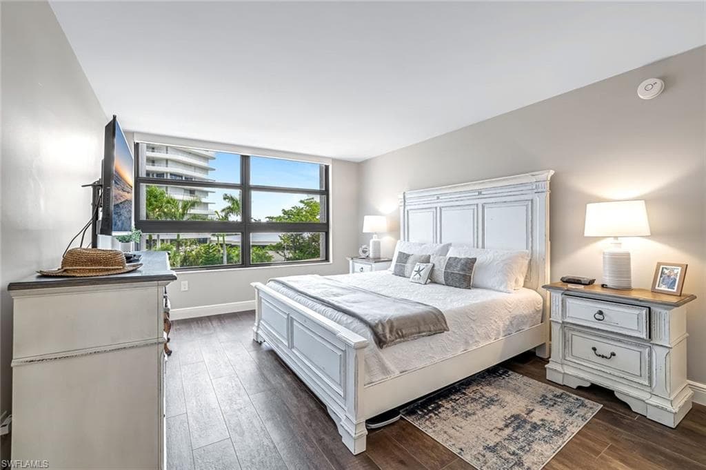 300 Collier Blvd 303, Marco Island, FL 34145-16