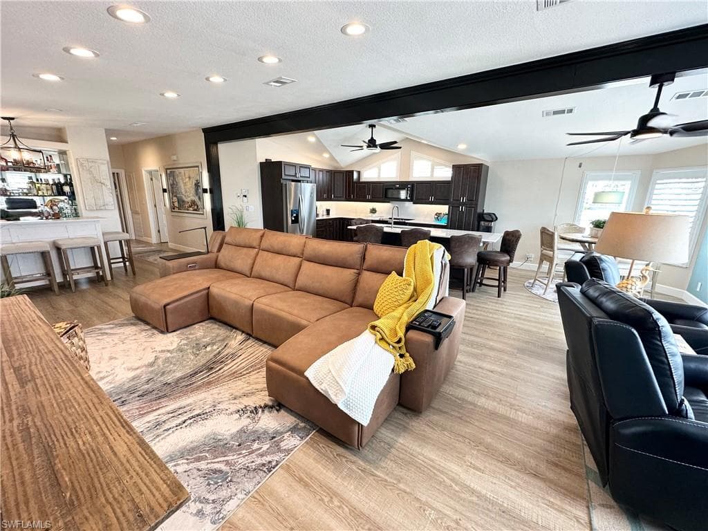 17791 Bryan Ct, Fort Myers Beach, FL 33931-14