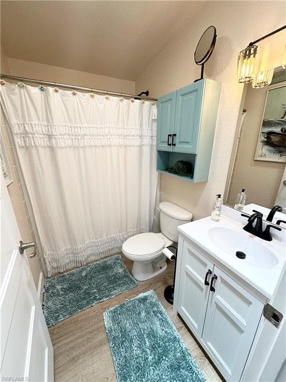 17791 Bryan Ct, Fort Myers Beach, FL 33931-33