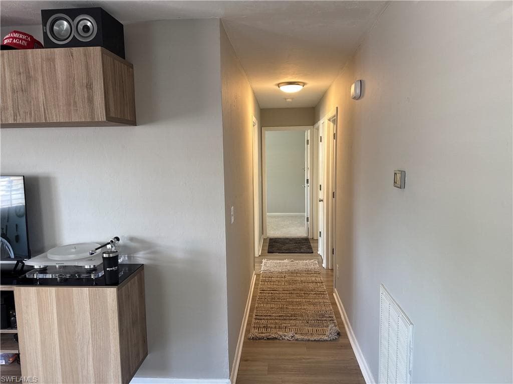 5422 Hardee St, Naples, FL 34113-5