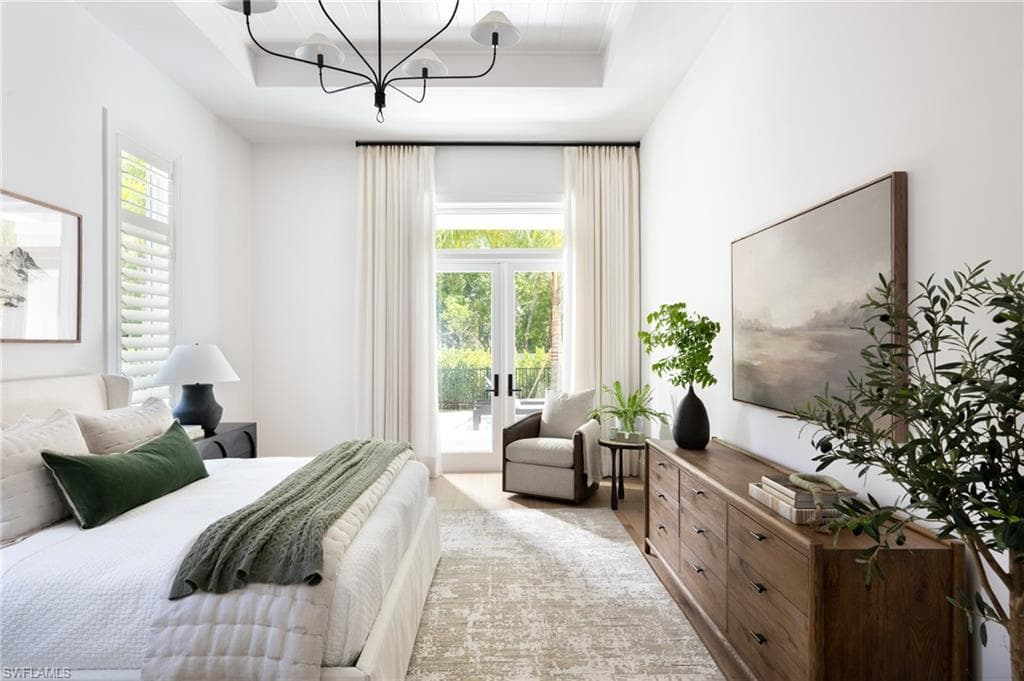 6638 Palisades Ave, Naples, FL 34109-9